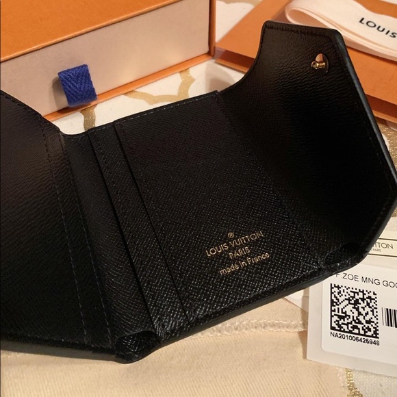 Louis Vuitton Game On Zoé Wallet - Picture 2 of 2